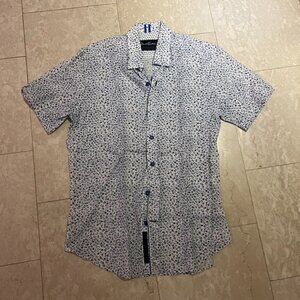 Robert Graham Blue Pattern Short Sleeve Button Down | Size M